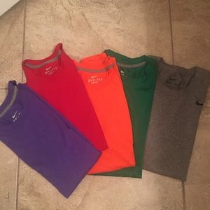 Bundle of 5 Nike Dri Fit Short Sleeve  size Medium
